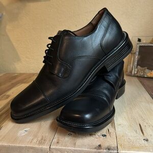 Giorgio Brutini Men's Black Leather Lace-up Oxfords, Size 9.M